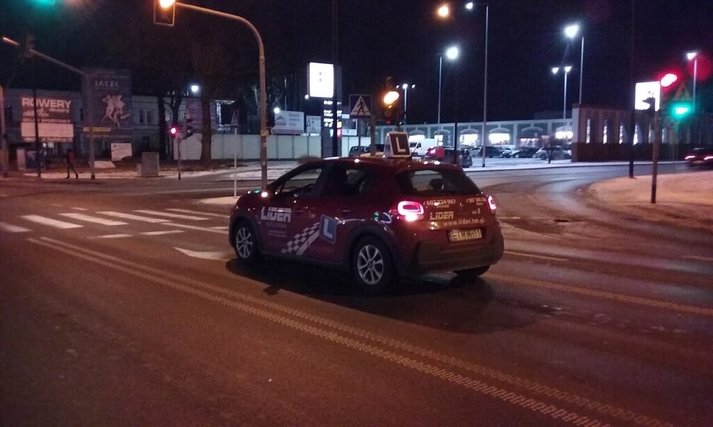 Führerschein B: Fahrstunde im Stadtverkehr